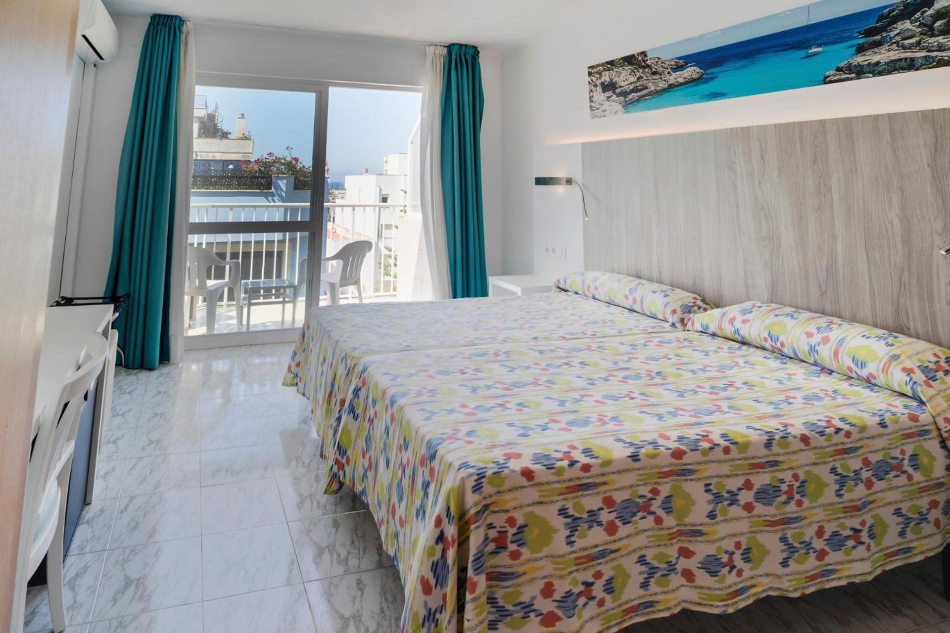 Amic Pastilla Hotel 2*